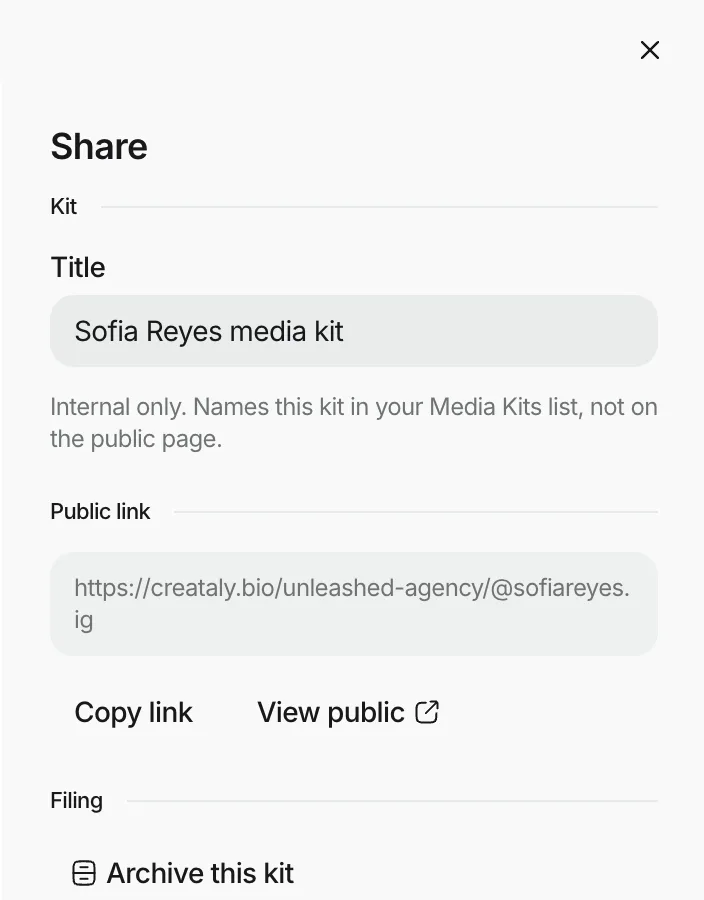 The share panel of a Knoto media kit, showing the kit title and its public knoto.bio link ready to copy